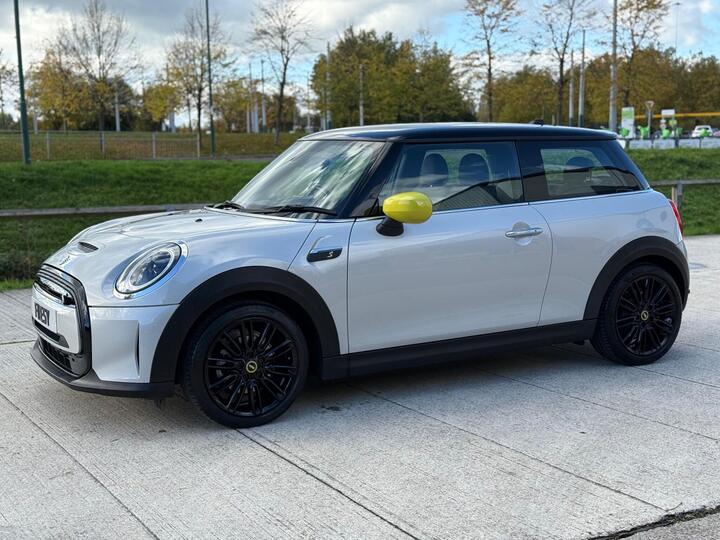 MINI Electric Hatch Cooper SE 32.6kWh Level 2 Auto 3dr MINI Electric Hatch Cooper SE 32.6kWh Level 2 Auto 3dr