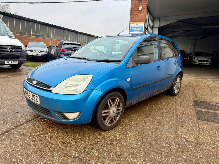 Ford Fiesta 1.4 Ghia 5dr