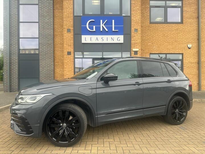 Volkswagen Tiguan 1.4 TSI 13kWh Black Edition DSG Euro 6 (s/s) 5dr