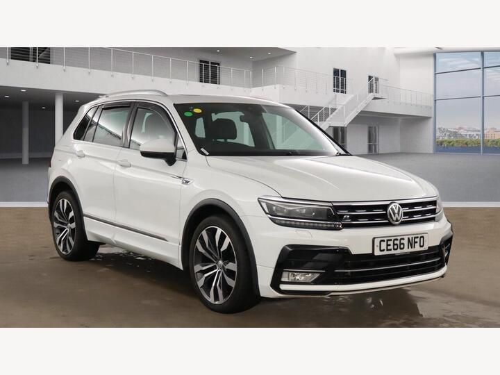 Volkswagen Tiguan 2.0 TDI BlueMotion Tech R-Line DSG 4Motion Euro 6 (s/s) 5dr