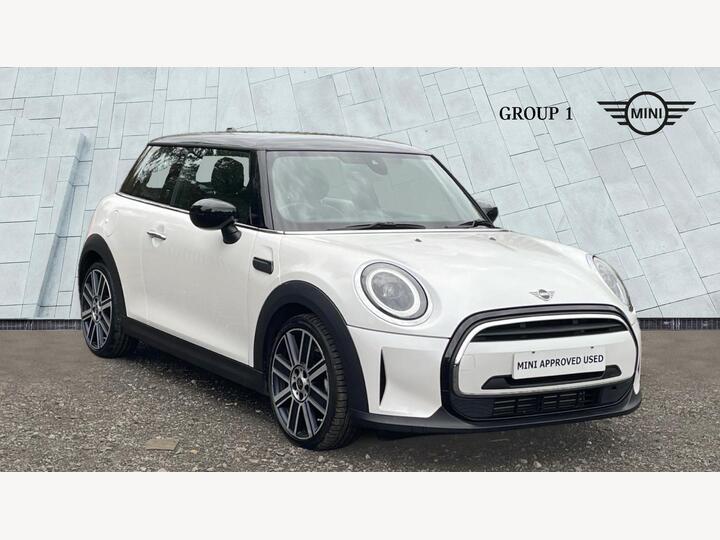 MINI Hatch 1.5 Cooper Exclusive Steptronic Euro 6 (s/s) 3dr