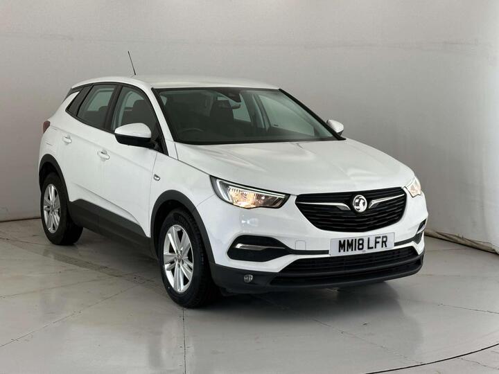 Vauxhall GRANDLAND X 1.6 Turbo D BlueInjection SE Auto Euro 6 (s/s) 5dr Vauxhall GRANDLAND X 1.6 Turbo D BlueInjection SE Auto Euro 6 (s/s) 5dr