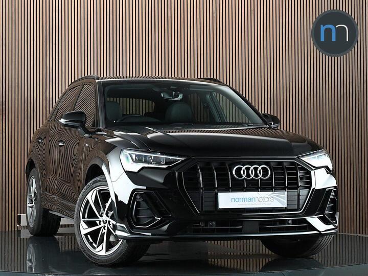 Audi Q3 1.5 TFSI CoD 35 Black Edition S Tronic Euro 6 (s/s) 5dr