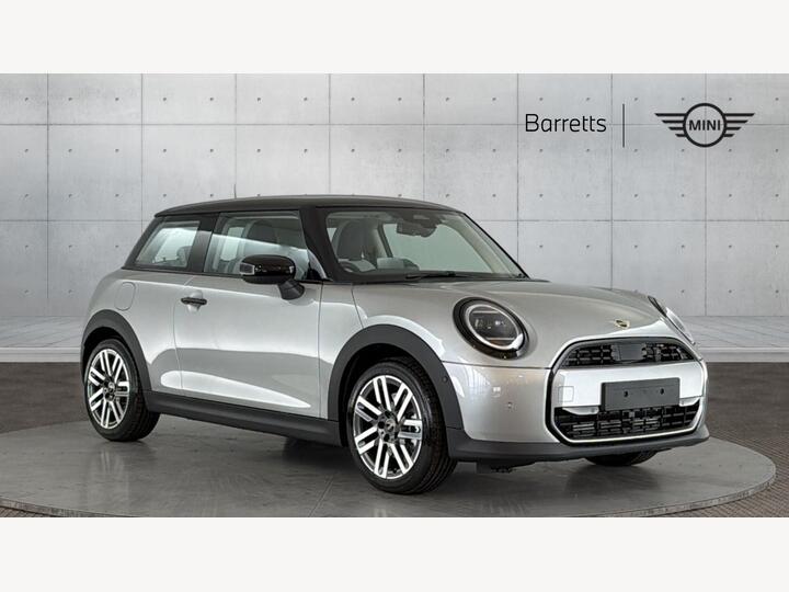 MINI Cooper 1.5C Classic Steptronic Euro 6 (s/s) 3dr