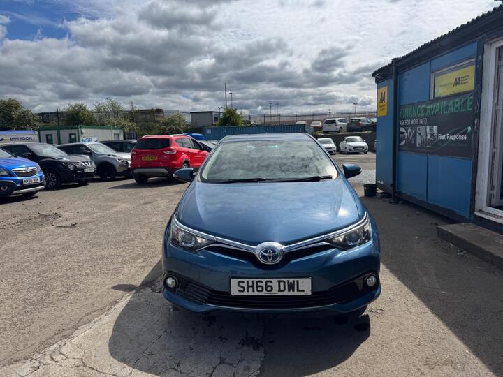 Toyota Auris 1.8 VVT-h Business Edition CVT Euro 6 (s/s) 5dr Toyota Auris 1.8 VVT-h Business Edition CVT Euro 6 (s/s) 5dr