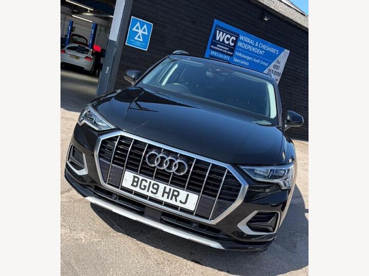 Audi Q3 1.5 TFSI CoD 35 Sport Euro 6 (s/s) 5dr