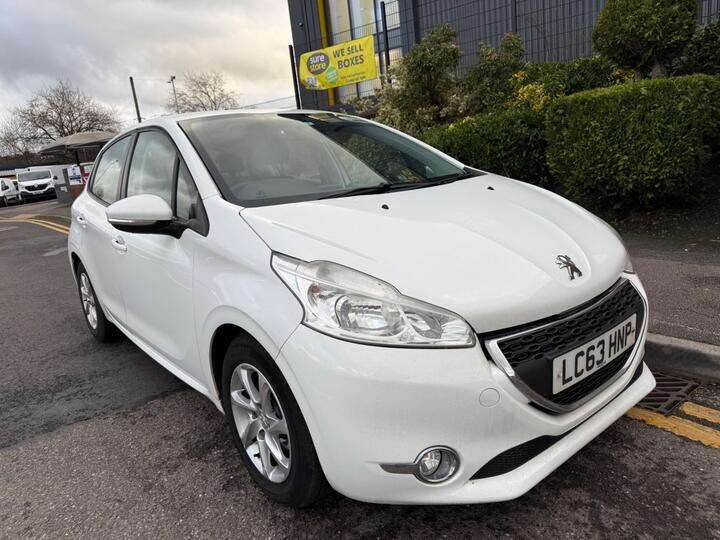 Peugeot 208 1.2 VTi Active Euro 5 5dr