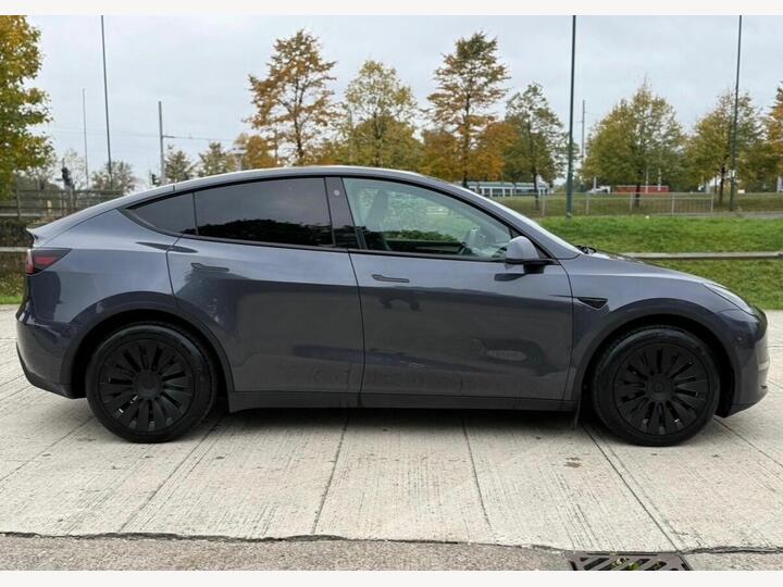 Tesla Model Y (Dual Motor) Long Range Auto 4WDE 5dr