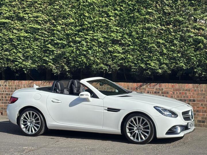 Mercedes-Benz SLC 1.6 SLC180 AMG Line G-Tronic Euro 6 (s/s) 2dr Mercedes-Benz SLC 1.6 SLC180 AMG Line G-Tronic Euro 6 (s/s) 2dr