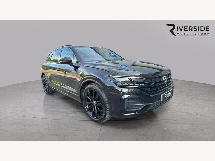Volkswagen Touareg 3.0 TDI V6 Black Edition Tiptronic 4Motion Euro 6 (s/s) 5dr