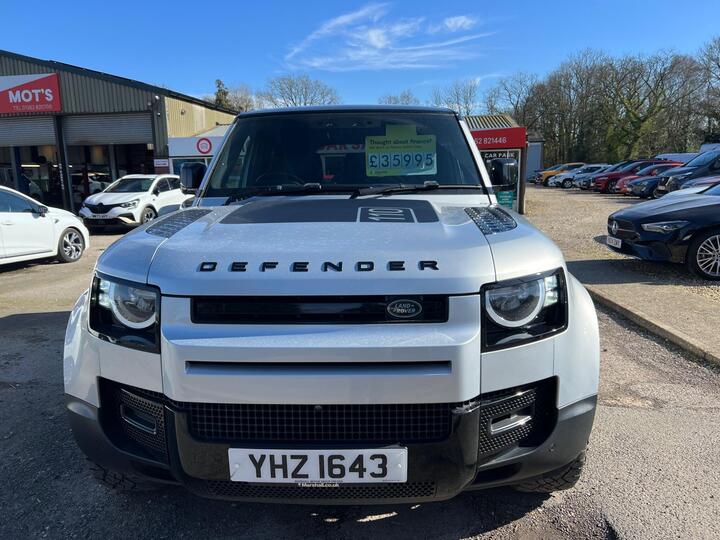Land Rover Defender 110 3.0 D200 MHEV S Auto 4WD Euro 6 (s/s) 5dr Land Rover Defender 110 3.0 D200 MHEV S Auto 4WD Euro 6 (s/s) 5dr