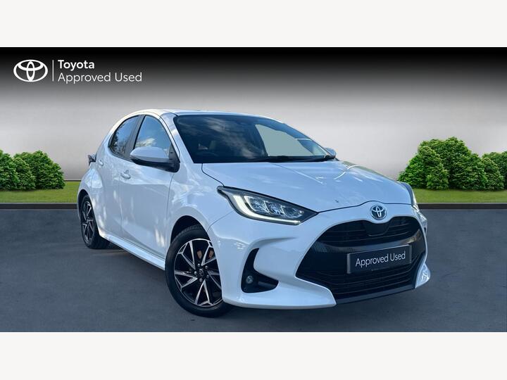 Toyota Yaris 1.5 VVT-h Design E-CVT Euro 6 (s/s) 5dr