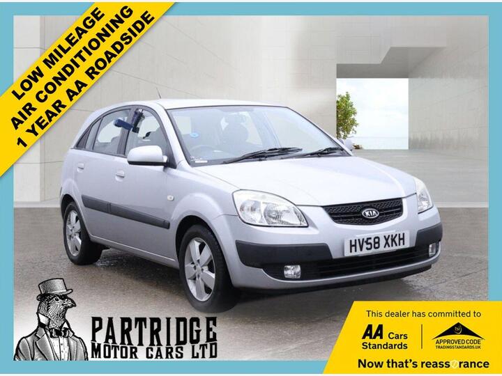 Kia RIO 1.4 3 5dr