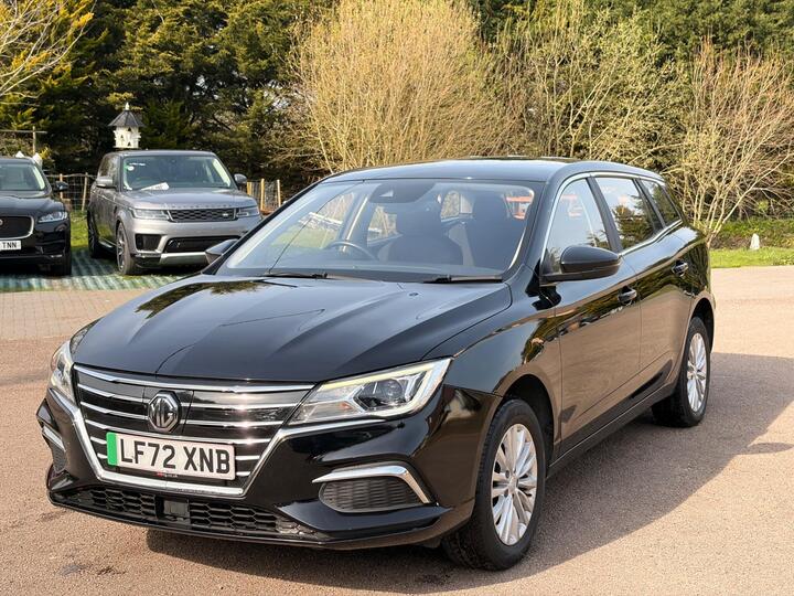 MG MG5 61.1kWh Excite Long Range Auto 5dr