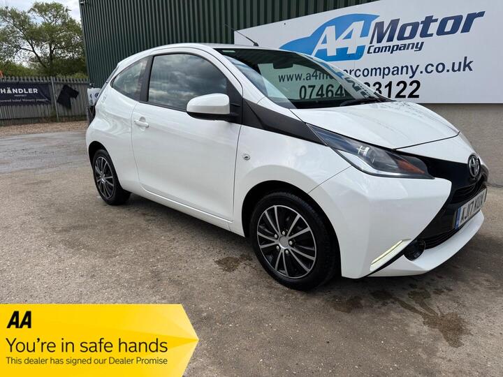 Toyota AYGO 1.0 VVT-i X-play Euro 6 3dr