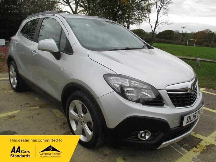 Vauxhall Mokka 1.6i Exclusiv 2WD Euro 6 (s/s) 5dr Vauxhall Mokka 1.6i Exclusiv 2WD Euro 6 (s/s) 5dr