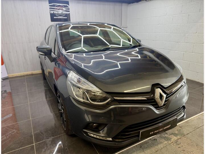 Renault CLIO 0.9 TCe Iconic Euro 6 (s/s) 5dr