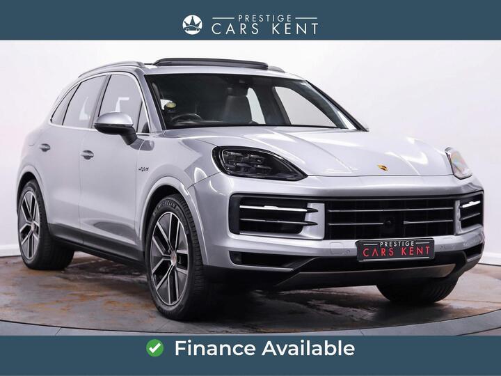 Porsche Cayenne 3.0 V6 E-Hybrid 25.9kWh TiptronicS 4WD Euro 6 (s/s) 5dr Porsche Cayenne 3.0 V6 E-Hybrid 25.9kWh TiptronicS 4WD Euro 6 (s/s) 5dr