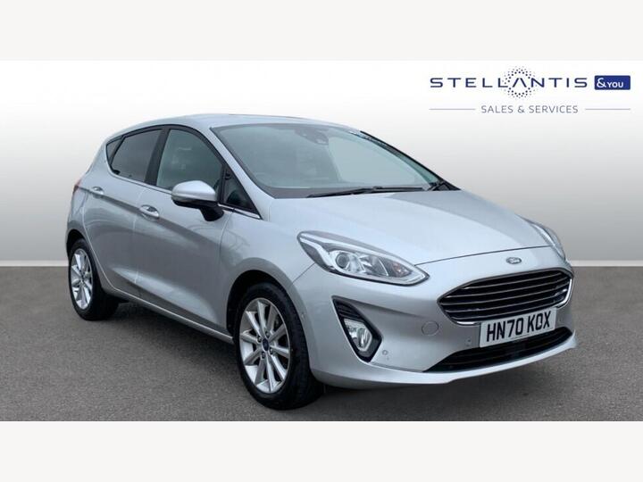 Ford Fiesta 1.0T EcoBoost Titanium Euro 6 (s/s) 5dr