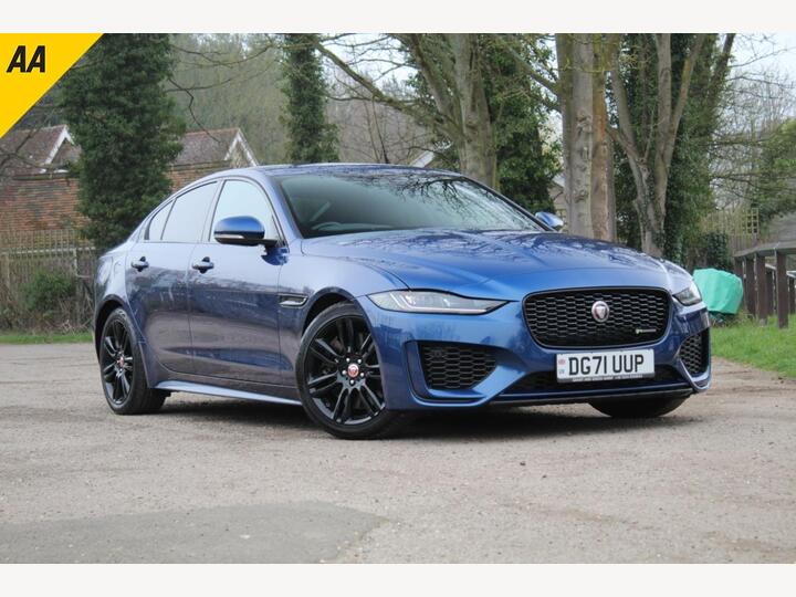 Jaguar XE 2.0 P250i R-Dynamic SE Saloon 4dr Petrol Auto Euro 6 (s/s) (250 Ps)