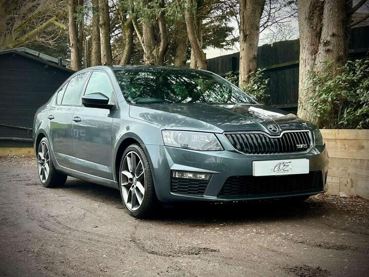 Skoda OCTAVIA 2.0 TDI VRS Euro 6 (s/s) 5dr Skoda OCTAVIA 2.0 TDI VRS Euro 6 (s/s) 5dr