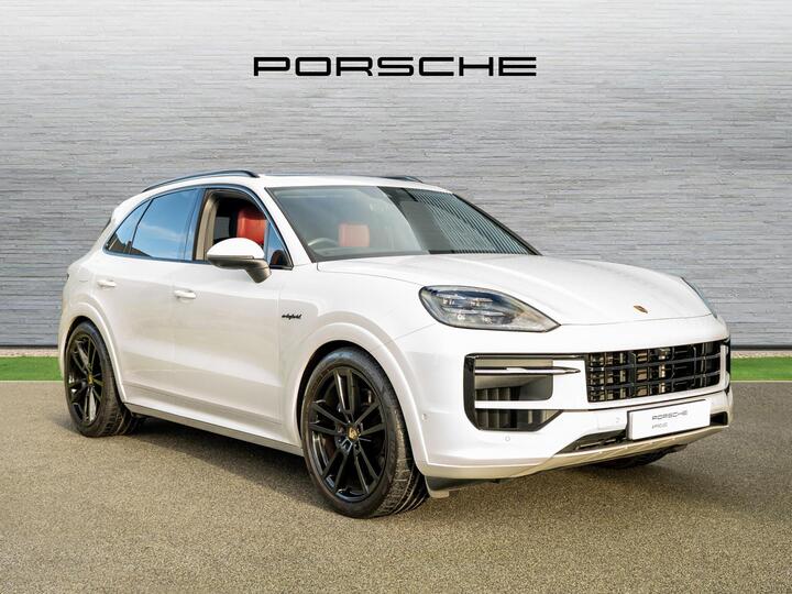 Porsche Cayenne 3.0 V6 E-Hybrid 25.9kWh TiptronicS 4WD Euro 6 (s/s) 5dr Porsche Cayenne 3.0 V6 E-Hybrid 25.9kWh TiptronicS 4WD Euro 6 (s/s) 5dr