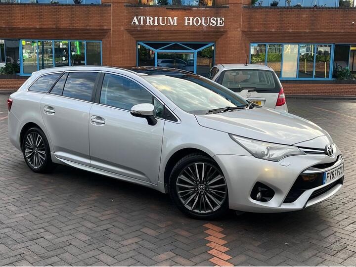 Toyota Avensis 2.0 D-4D Excel Touring Sports Euro 6 (s/s) 5dr Toyota Avensis 2.0 D-4D Excel Touring Sports Euro 6 (s/s) 5dr