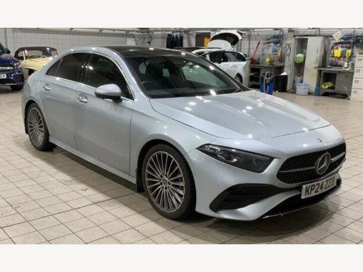 Mercedes-Benz A Class 1.3 A200h MHEV AMG Line (Premium Plus) 7G-DCT Euro 6 (s/s) 4dr