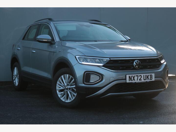 Volkswagen T-Roc 1.0 TSI Life Euro 6 (s/s) 5dr Volkswagen T-Roc 1.0 TSI Life Euro 6 (s/s) 5dr