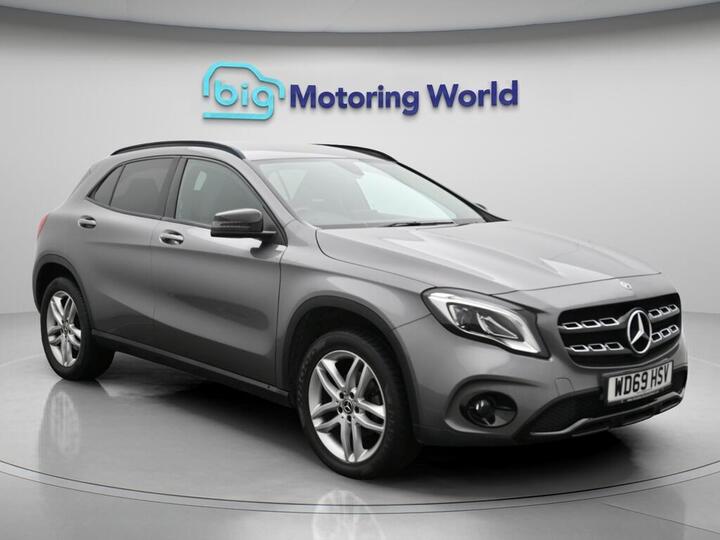 Mercedes-Benz GLA 1.6 GLA180 Urban Edition 7G-DCT Euro 6 (s/s) 5dr