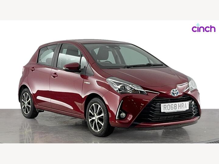 Toyota Yaris 1.5 VVT-h Icon Tech E-CVT Euro 6 (s/s) 5dr