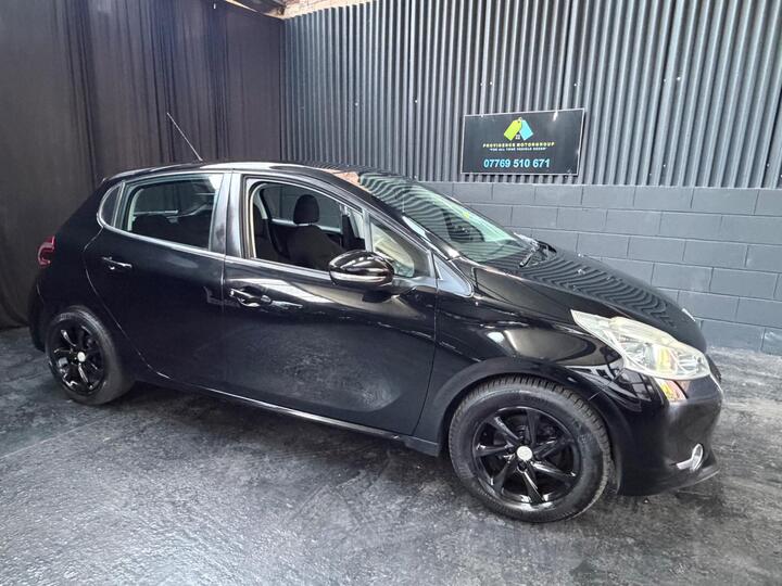 Peugeot 208 1.2 VTi Active Euro 5 5dr