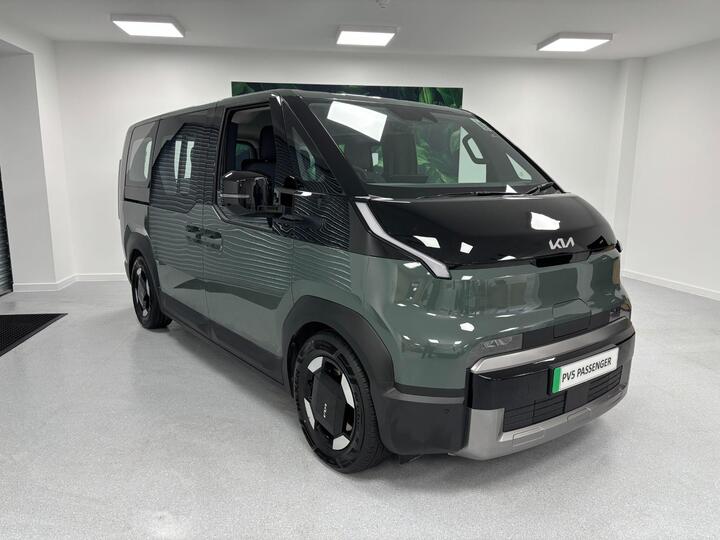 Kia PV5 Long Range 71.2kWh Plus Passenger MPV Auto 5dr