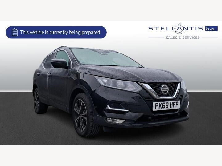 Nissan Qashqai 1.3 DIG-T N-Connecta Euro 6 (s/s) 5dr