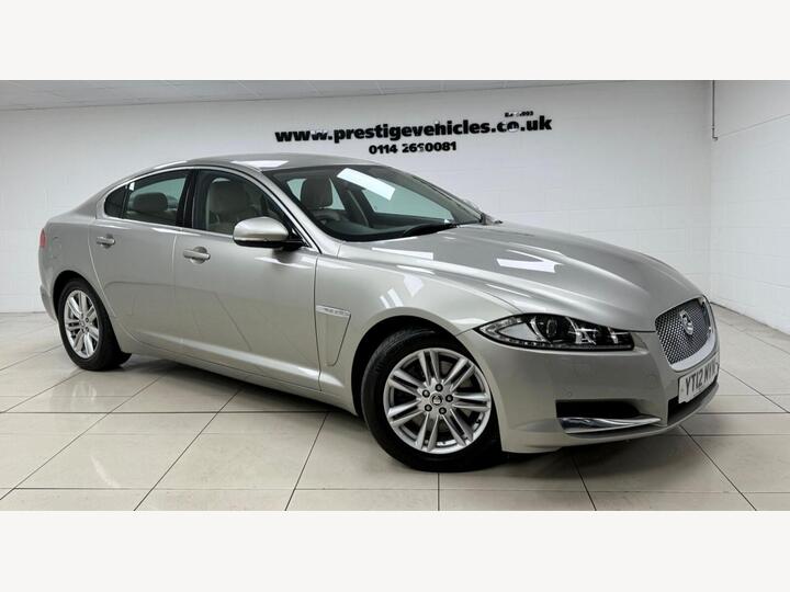Jaguar XF 2.2d Luxury Auto Euro 5 (s/s) 4dr