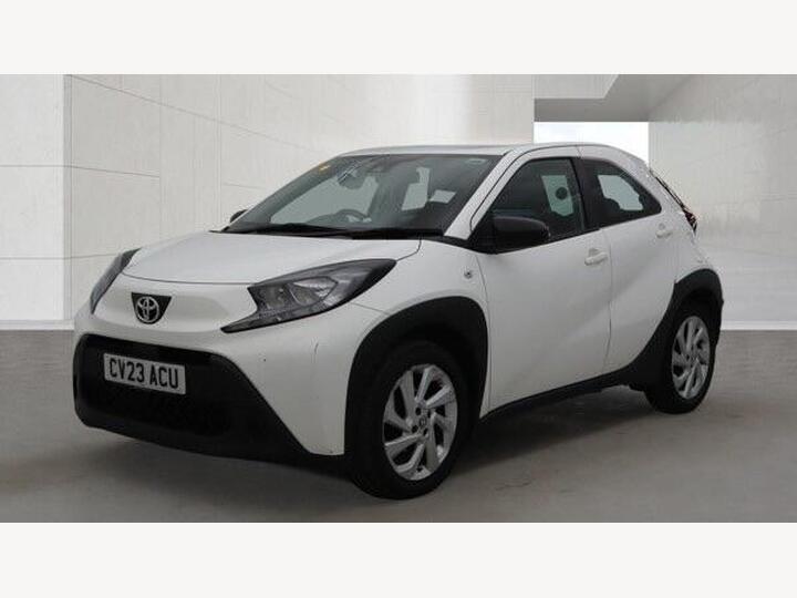 Toyota Aygo X 1.0 VVT-i Pure X-shift Euro 6 (s/s) 5dr