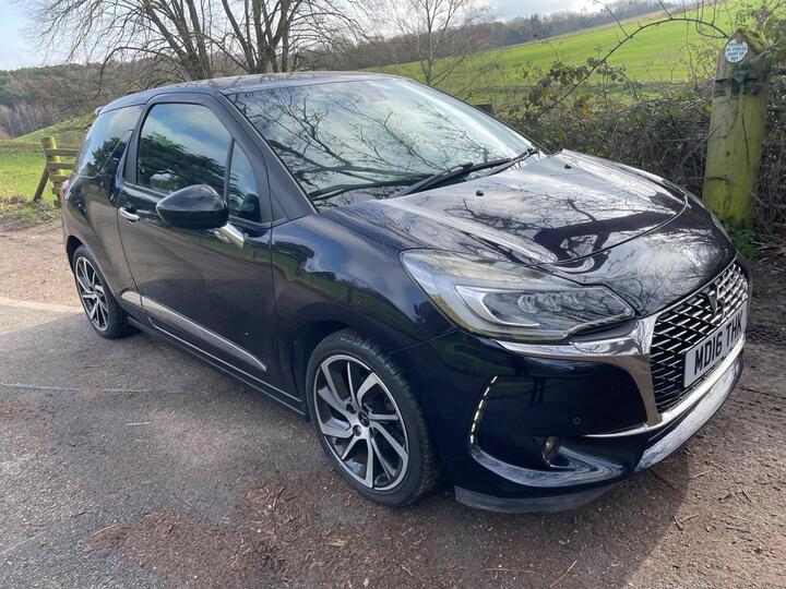 DS AUTOMOBILES DS 3 1.2 PureTech Prestige Euro 6 (s/s) 3dr DS AUTOMOBILES DS 3 1.2 PureTech Prestige Euro 6 (s/s) 3dr