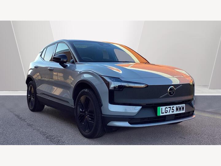 Volvo EX30 Cross Country Twin Performance 69kWh Ultra Auto AWD 5dr