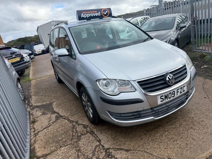Volkswagen Touran 1.6 S 5dr (7 Seats)