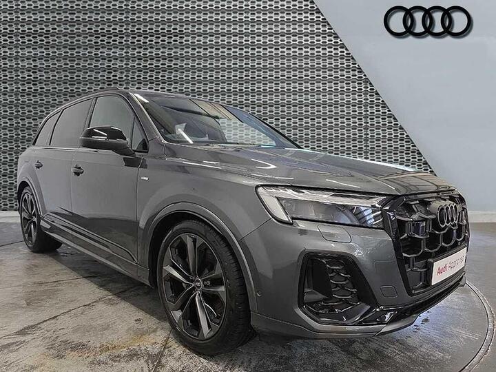 Audi Q7 3.0 TDI V6 Black Edition Tiptronic Quattro Euro 6 (s/s) 5dr