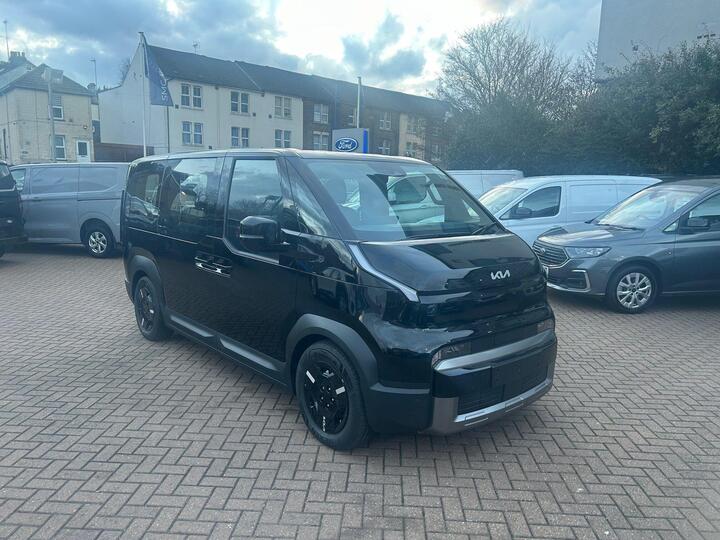 Kia PV5 Long Range 71.2kWh Plus Passenger MPV Auto 5dr