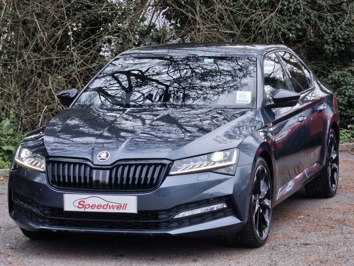 Skoda Superb 1.5 TSI ACT SportLine Plus DSG Euro 6 (s/s) 5dr Skoda Superb 1.5 TSI ACT SportLine Plus DSG Euro 6 (s/s) 5dr