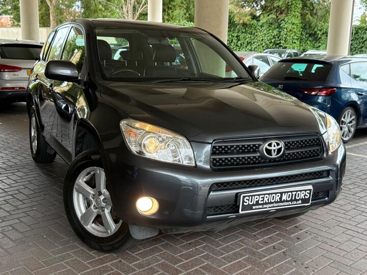 Toyota RAV4 2.0 XT5 4WD 5dr