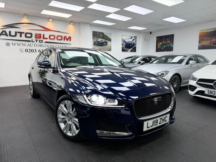 Jaguar XF 2.0i Portfolio Auto Euro 6 (s/s) 4dr