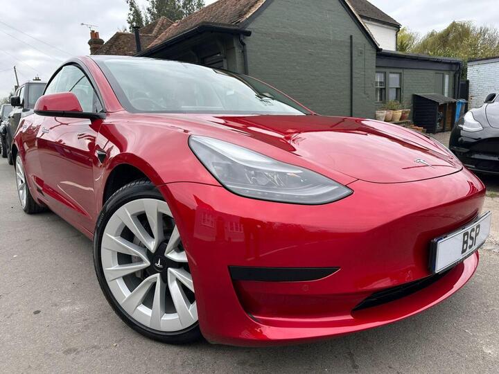Tesla Model 3 Standard Range Plus Auto RWD 4dr