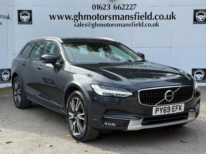 Volvo V90 Cross Country 2.0 D4 Plus Auto AWD Euro 6 (s/s) 5dr