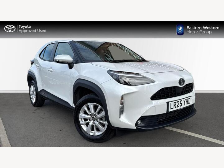 Toyota Yaris Cross 1.5 VVT-h Icon E-CVT Euro 6 (s/s) 5dr Toyota Yaris Cross 1.5 VVT-h Icon E-CVT Euro 6 (s/s) 5dr