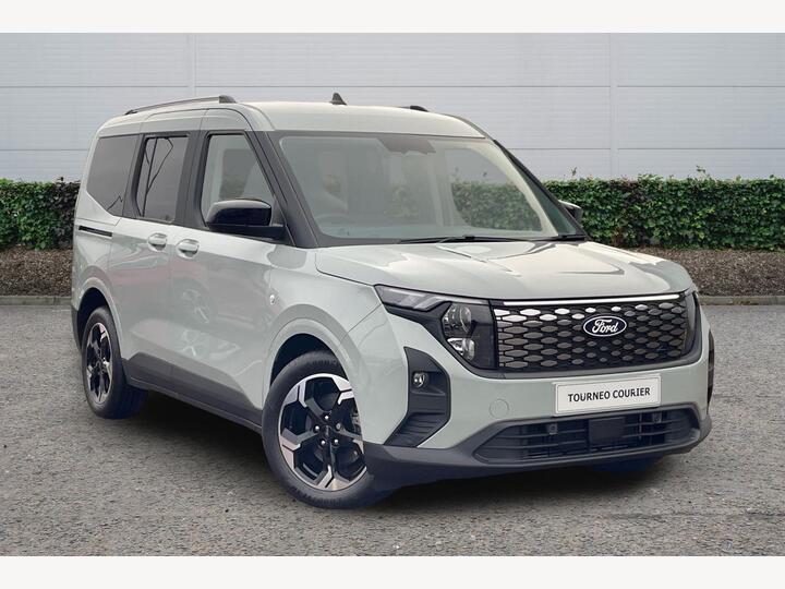 Ford E-Tourneo Courier 43kWh Titanium Auto 5dr