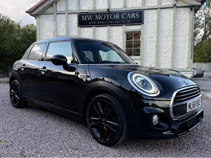 MINI Hatch 1.5 Cooper Euro 6 (s/s) 5dr