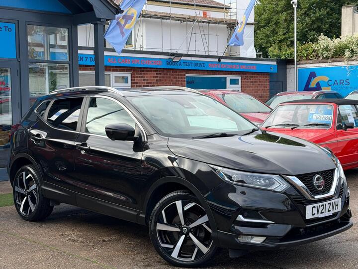 Nissan Qashqai 1.3 DIG-T N-Motion Euro 6 (s/s) 5dr